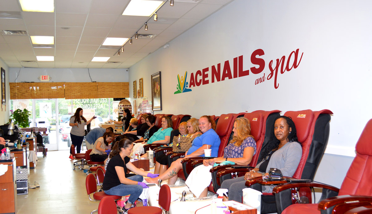 ACE Nails and Spa logo